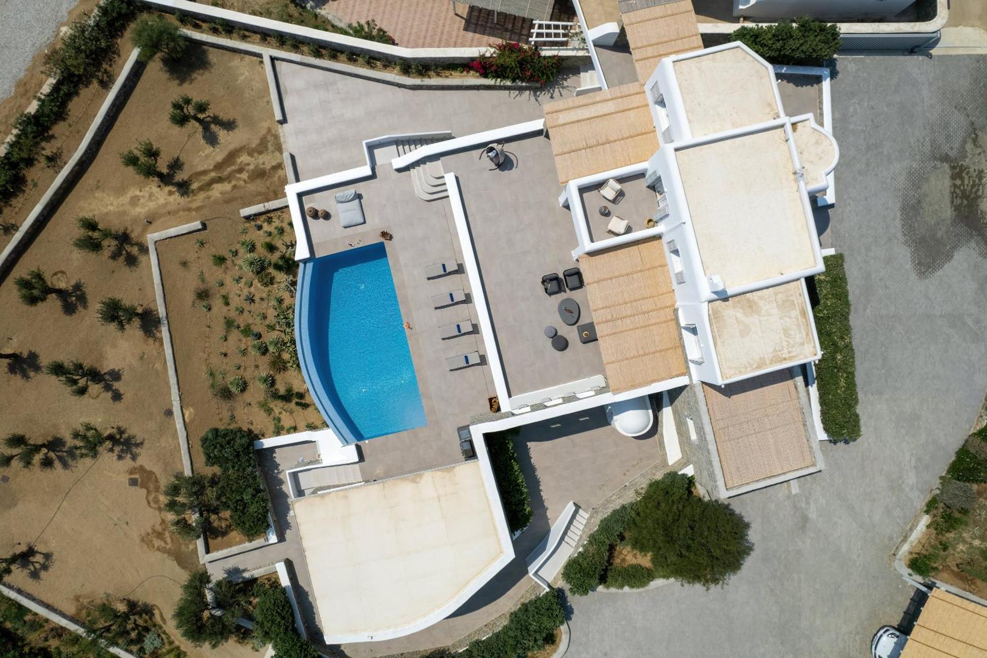 Villa Hadi, Ideal For Large Groups And Families